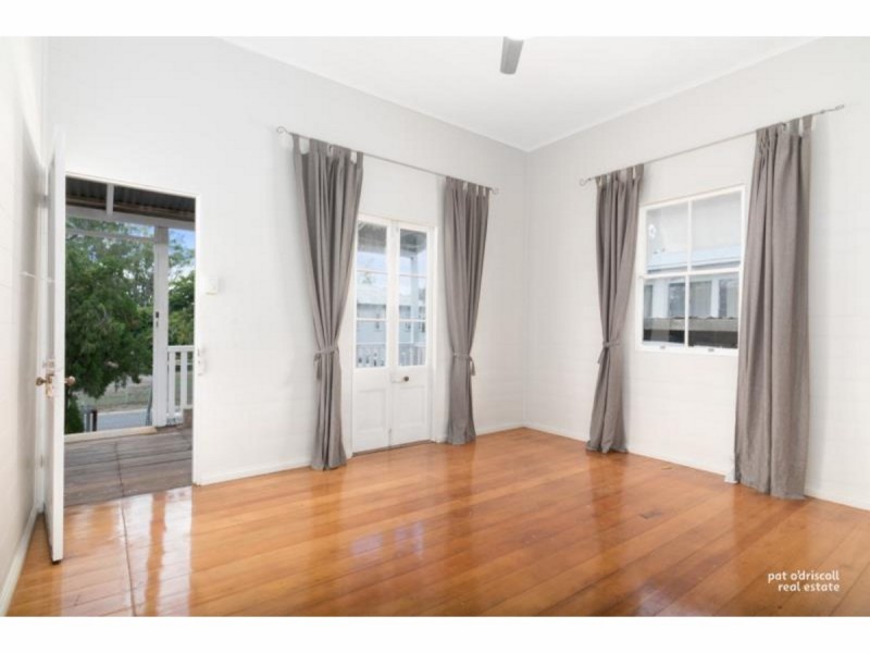 13 Edward Street, Berserker QLD 4701